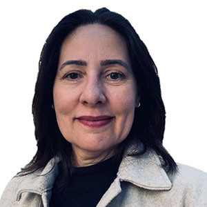 Mara Ramos, engenheira da Sabesp reconhecida como IWA Fellow 2026